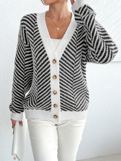 Talbot™ | Monochrome Chic Cardigan